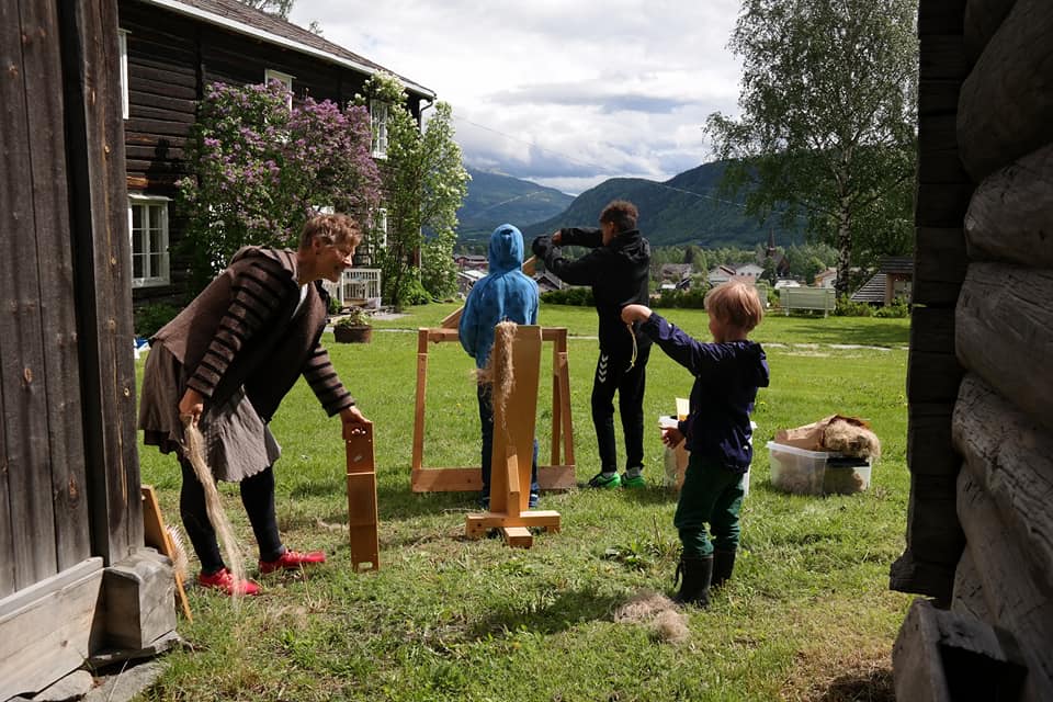 Lintur med Bjørg Schultz som guide søndag d.6.7.2025